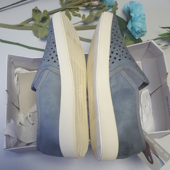 Ortholite Shoes Nib Womens Vitalize Blue Shoes Size 7 Poshmark